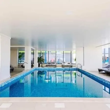 Sunset Breeze - Pool & Langa Mare *