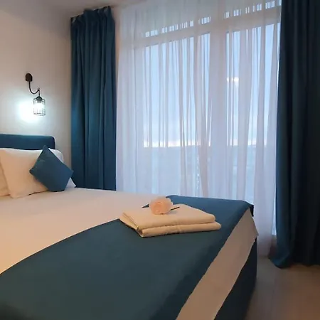 Apartment Sunset Breeze - Pool & Langa Mare Navodari